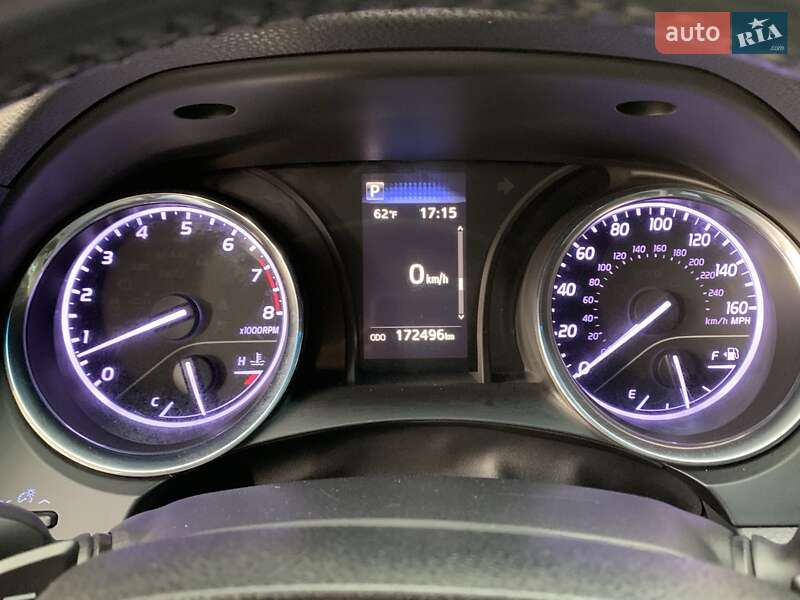 Седан Toyota Camry 2018 в Одессе