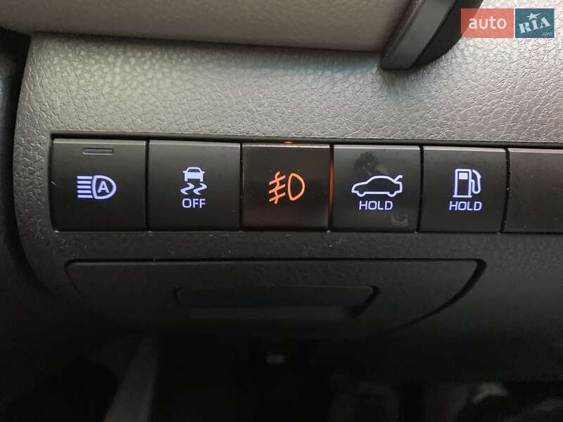 Седан Toyota Camry 2018 в Одессе