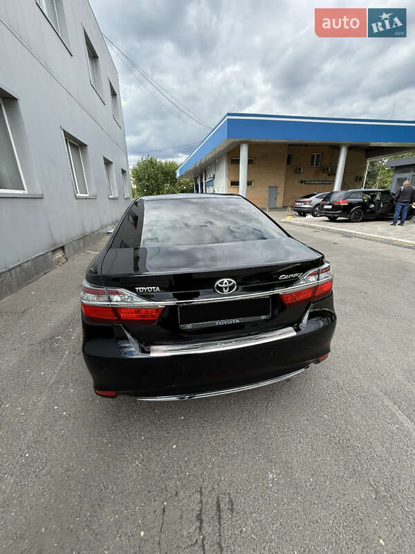 Седан Toyota Camry 2017 в Києві фото 10 Седан Toyota Camry 2017 в Києві