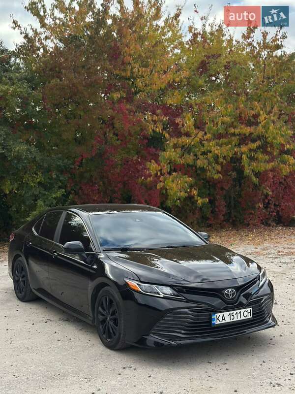 Toyota Camry 2018