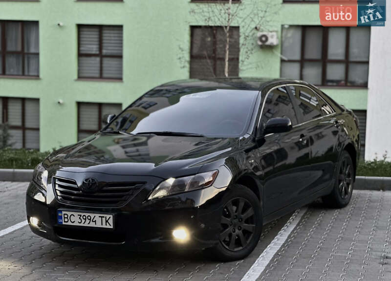 Седан Toyota Camry 2006 в Славуті
