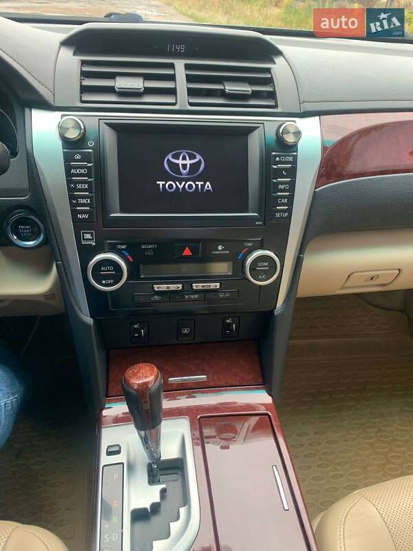 Седан Toyota Camry 2012 в Луцке фото 14 Седан Toyota Camry 2012 в Луцке