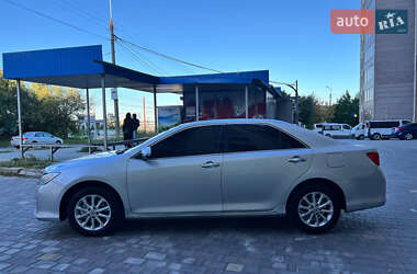 Седан Toyota Camry 2011 в 