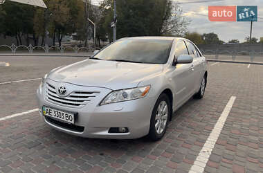 Седан Toyota Camry 2008 в Дніпрі
