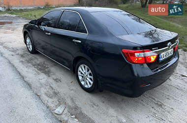 Седан Toyota Camry 2011 в 
