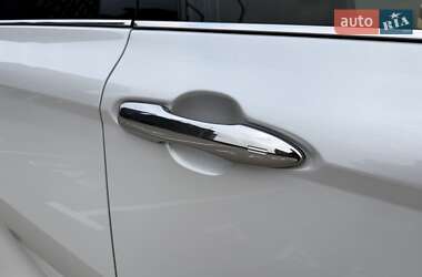 Седан Toyota Camry 2018 в 