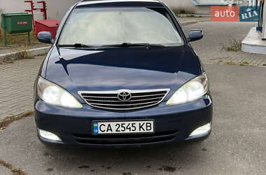Седан Toyota Camry 2002 в  фото 2 Седан Toyota Camry 2002 в