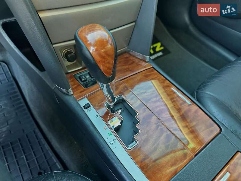 Седан Toyota Camry 2008 в Кропивницком