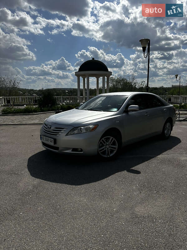 Седан Toyota Camry 2008 в Кривому Розі