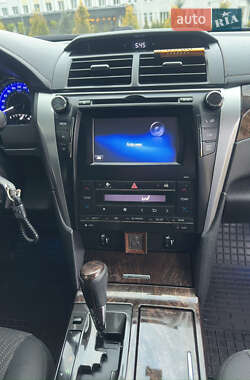 Седан Toyota Camry 2015 в 