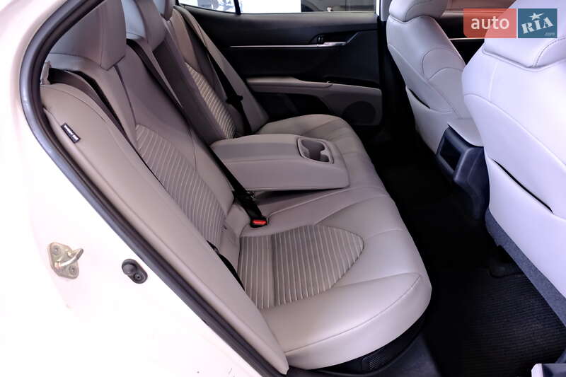 Седан Toyota Camry 2019 в Одессе фото 40 Седан Toyota Camry 2019 в Одессе