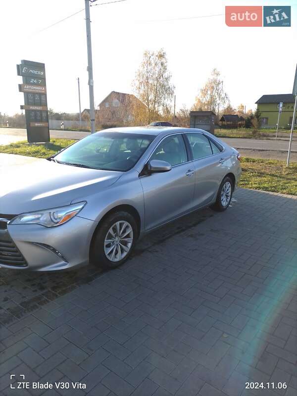 Седан Toyota Camry 2014 в Львове