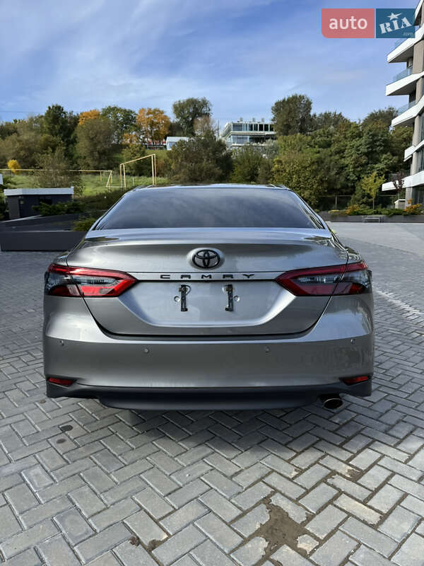 Седан Toyota Camry 2021 в Одесі