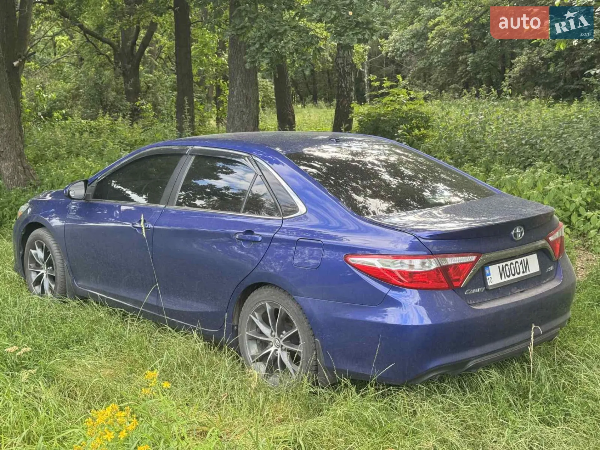 2016 Toyota Camry - мініатюра 3