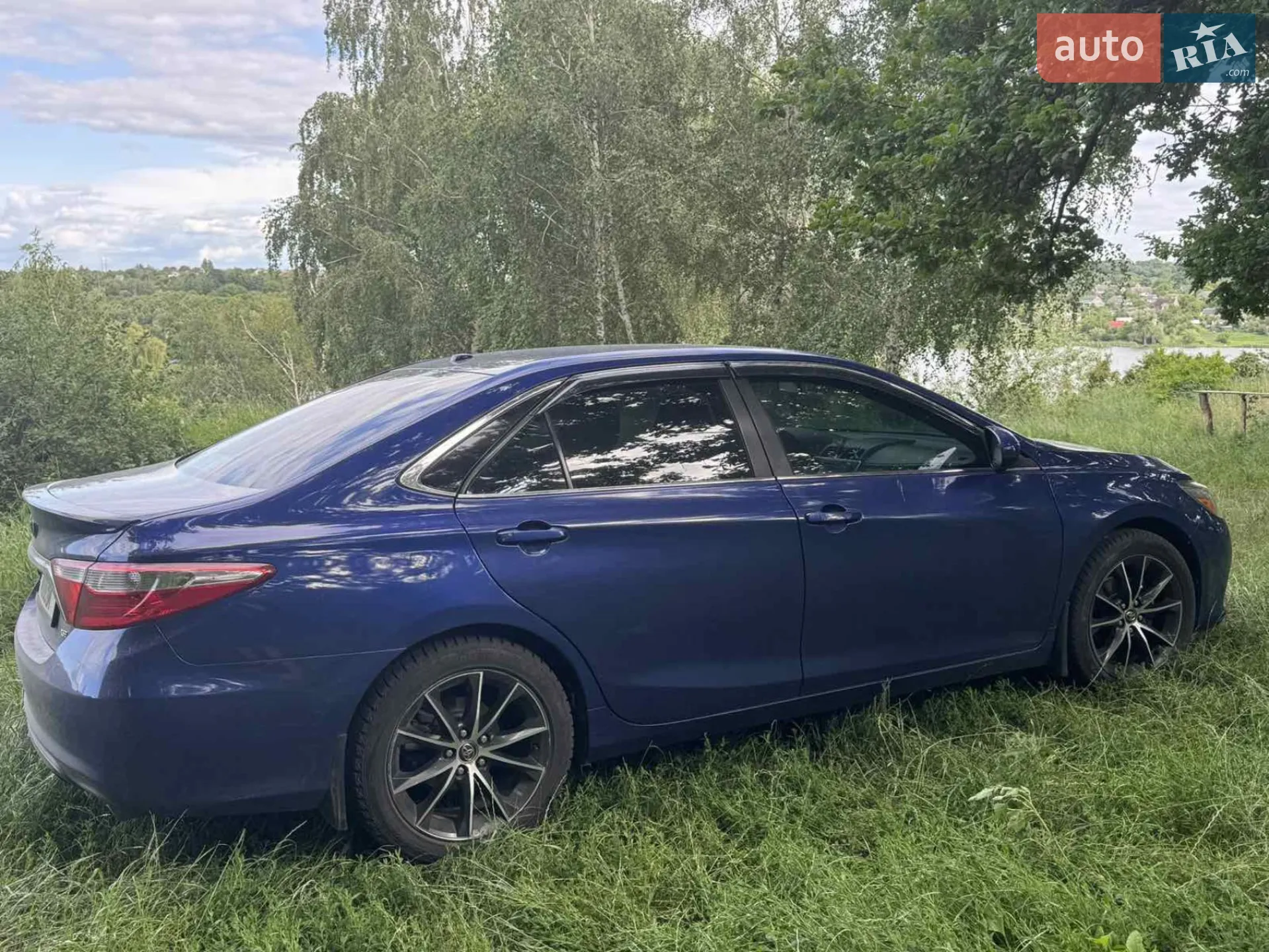 2016 Toyota Camry - мініатюра 26
