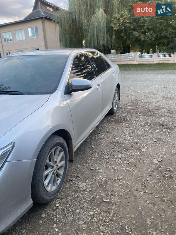 Седан Toyota Camry 2011 в Снятине фото 2 Седан Toyota Camry 2011 в Снятине