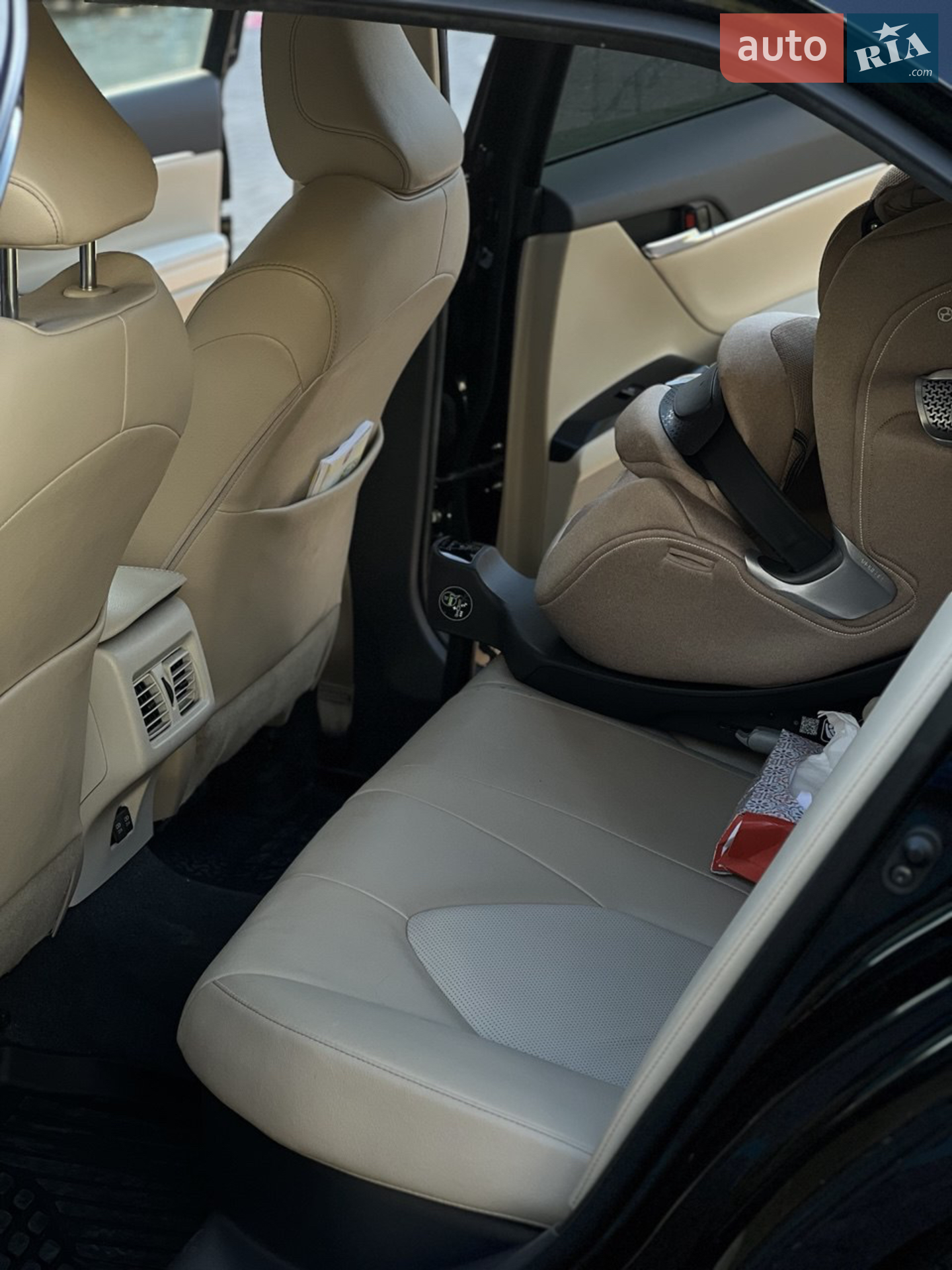 2020 Toyota Camry - мініатюра 18