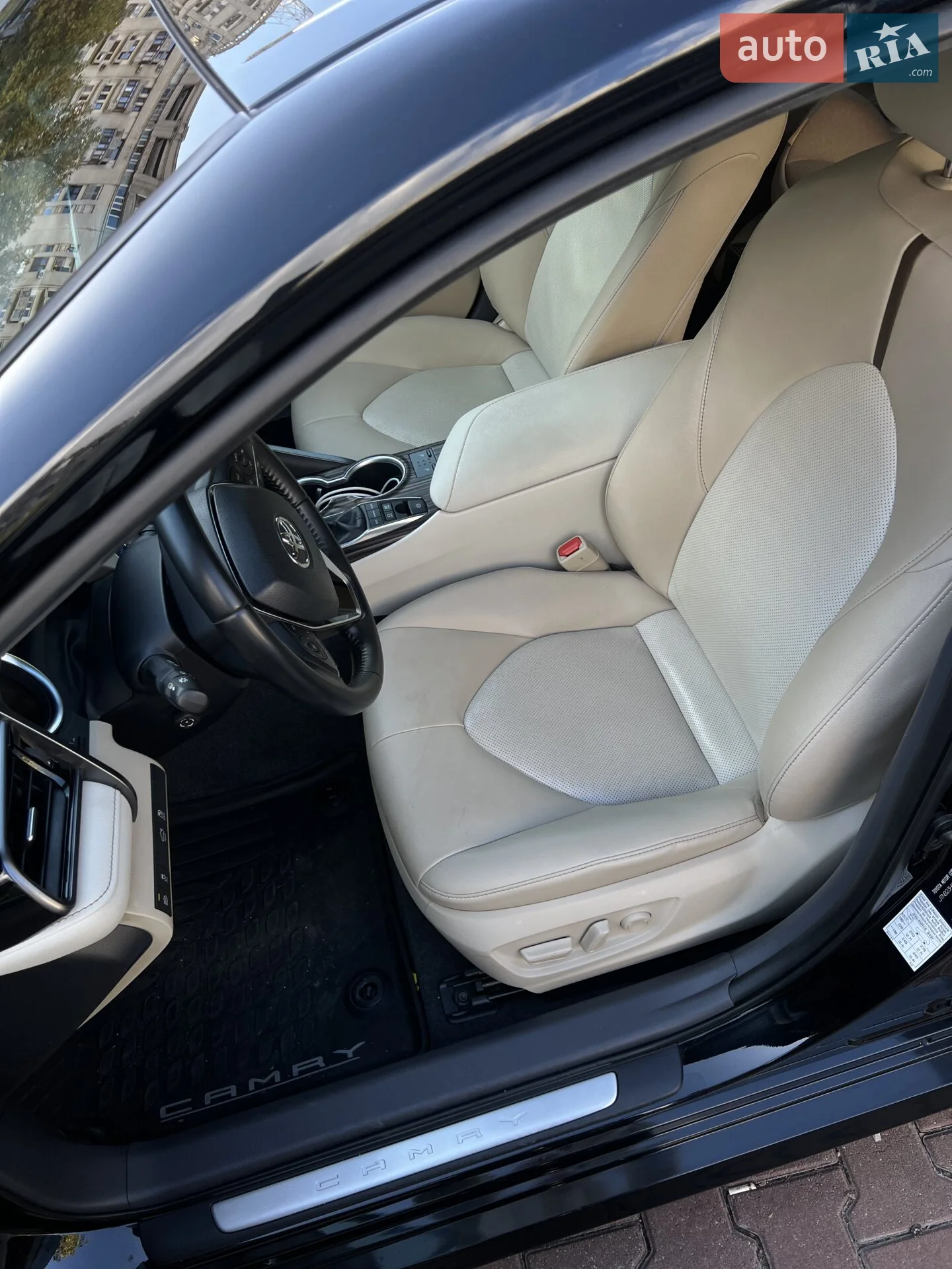 2020 Toyota Camry - мініатюра 25