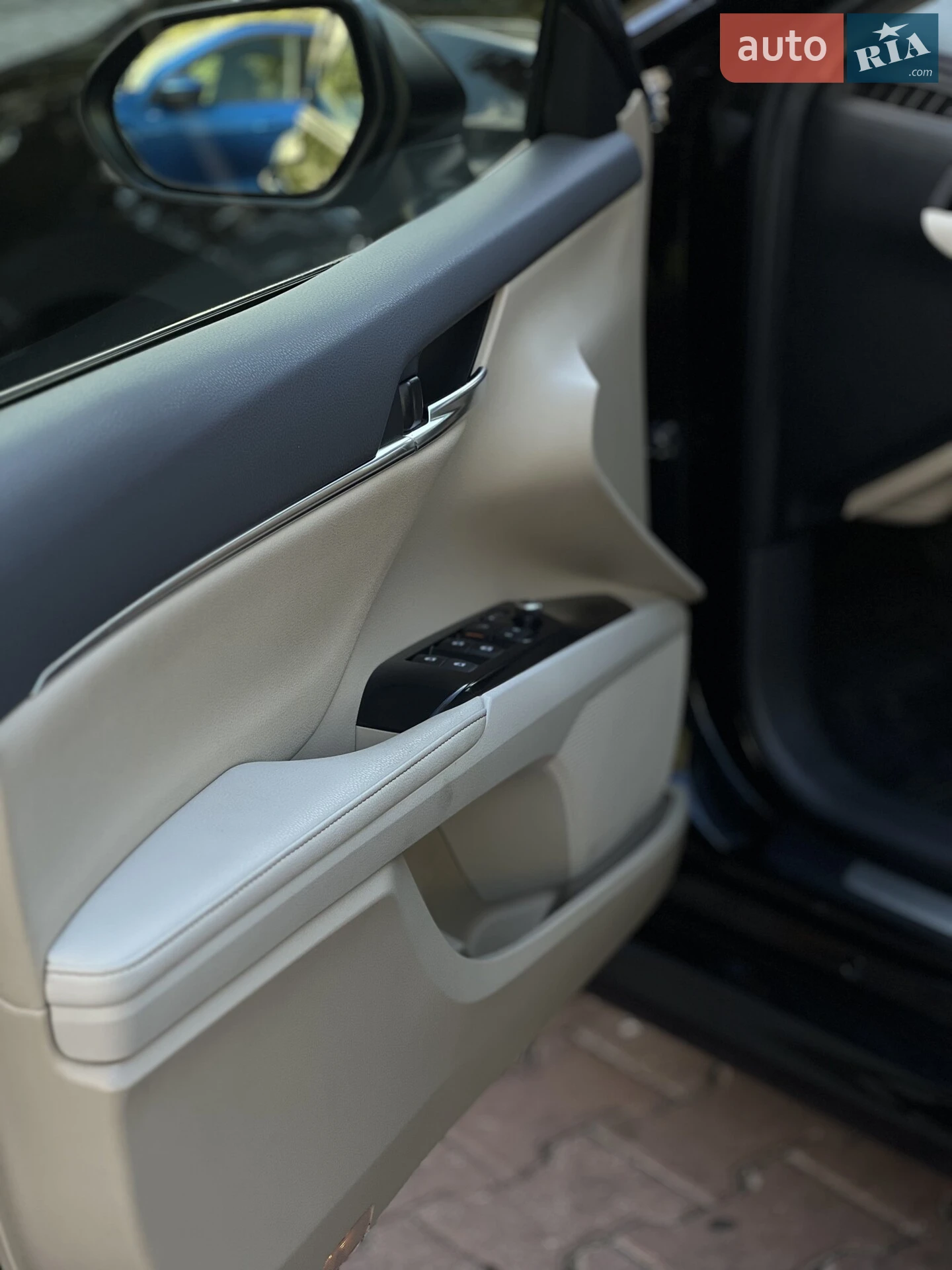 2020 Toyota Camry - мініатюра 24