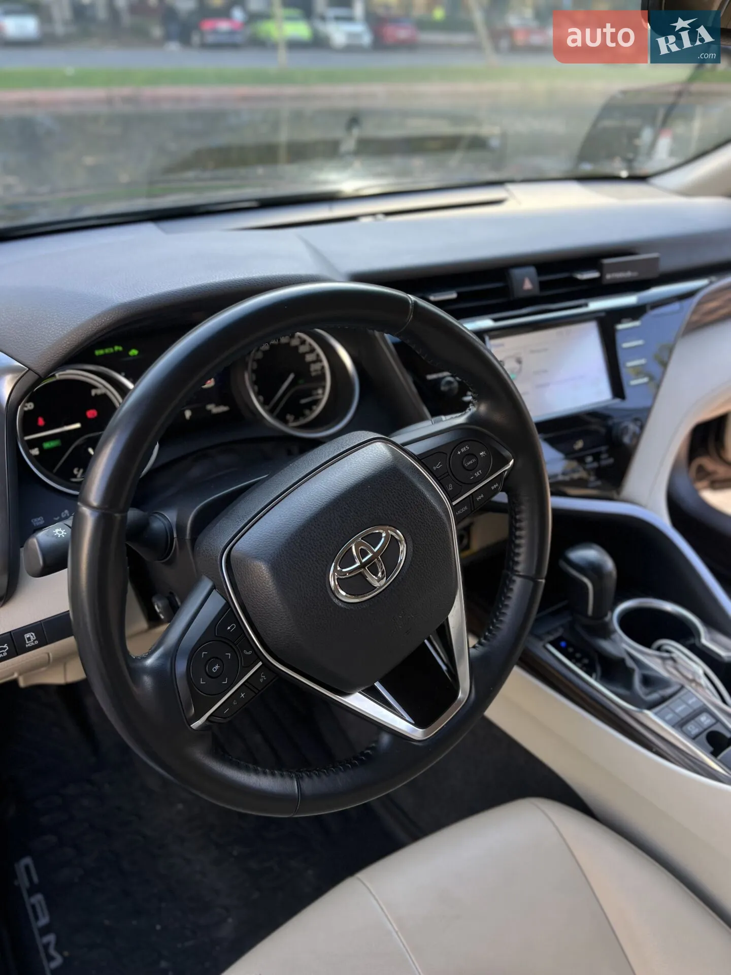 2020 Toyota Camry - мініатюра 9