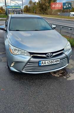 Седан Toyota Camry 2015 в 