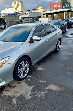 Седан Toyota Camry 2015 в 