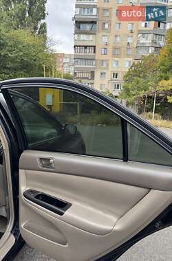 Седан Toyota Camry 2005 в  фото 17 Седан Toyota Camry 2005 в