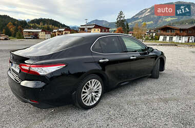 Седан Toyota Camry 2018 в  фото 23 Седан Toyota Camry 2018 в