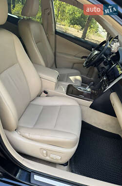 Седан Toyota Camry 2011 в 