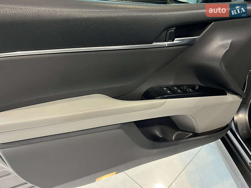 Седан Toyota Camry 2017 в Одессе фото 17 Седан Toyota Camry 2017 в Одессе