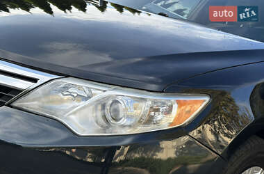Седан Toyota Camry 2013 в 