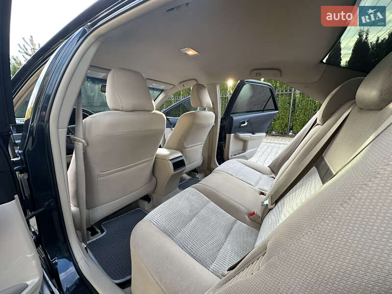 Седан Toyota Camry 2013 в Одесі