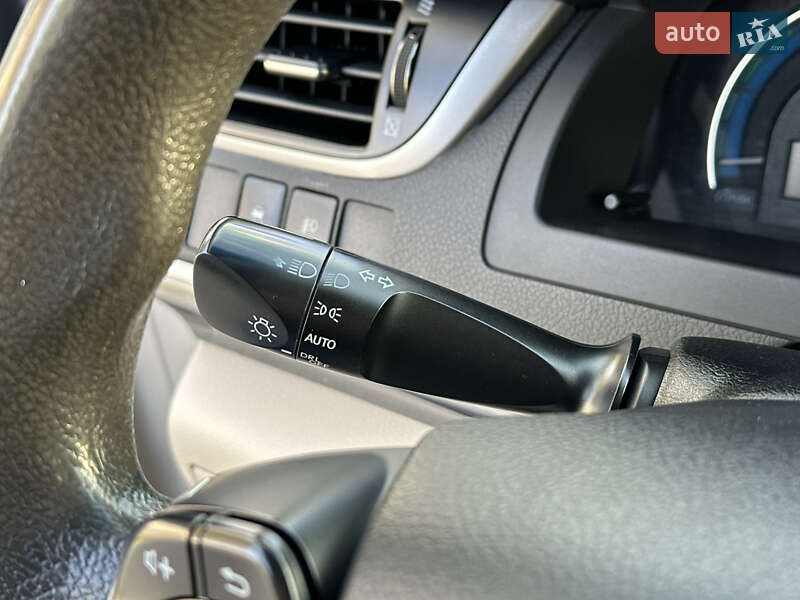 Седан Toyota Camry 2013 в Одесі