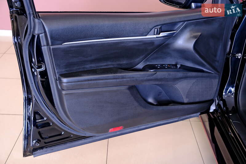 Седан Toyota Camry 2020 в Одесі