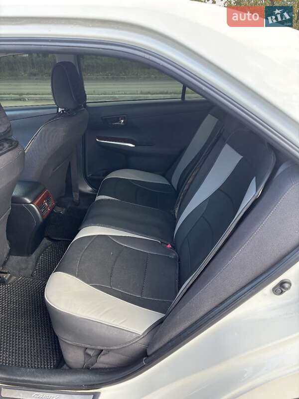 Седан Toyota Camry 2013 в Кропивницком