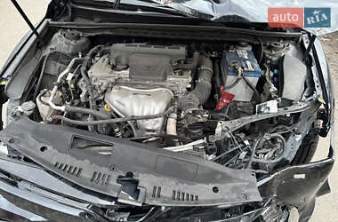 Седан Toyota Camry 2019 в 