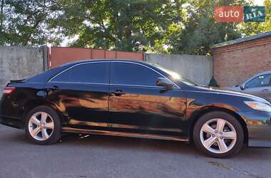 Седан Toyota Camry 2010 в 