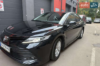 Седан Toyota Camry 2018 в 