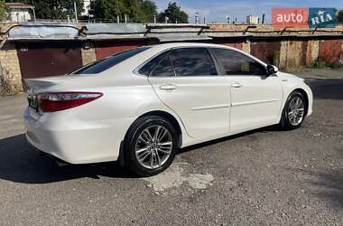 Седан Toyota Camry 2017 в 