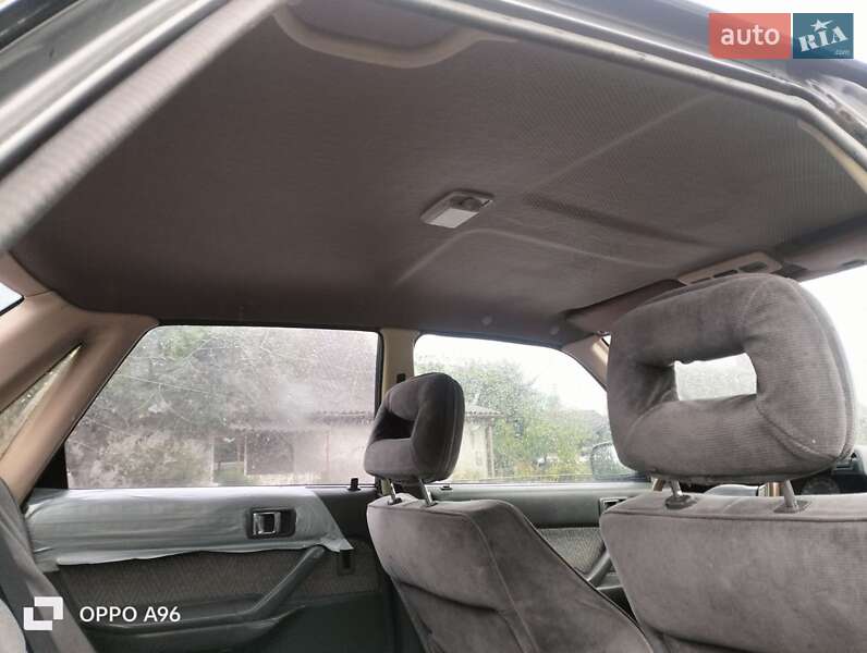 Седан Toyota Camry 1989 в Зорі фото 2 Седан Toyota Camry 1989 в Зорі