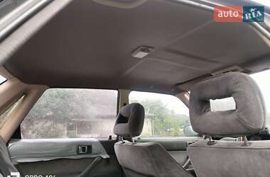 Седан Toyota Camry 1989 в 