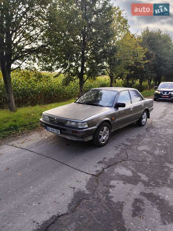 Седан Toyota Camry 1989 в Зорі фото 13 Седан Toyota Camry 1989 в Зорі