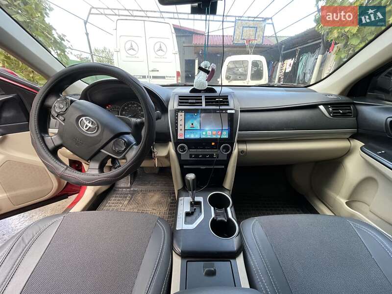 Седан Toyota Camry 2012 в Килии фото 6 Седан Toyota Camry 2012 в Килии