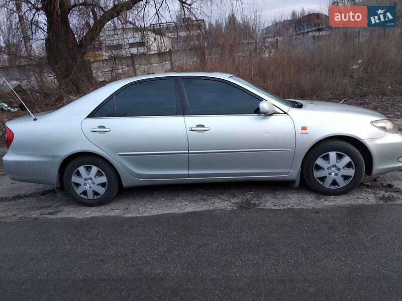 Седан Toyota Camry 2003 в Киеве фото 3 Седан Toyota Camry 2003 в Киеве