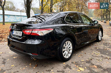 Седан Toyota Camry 2018 в 