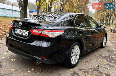 Седан Toyota Camry 2018 в 