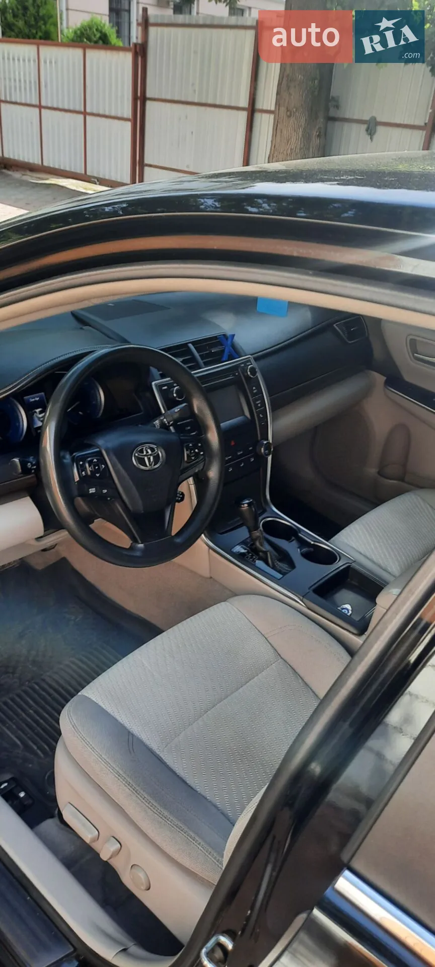 2016 Toyota Camry - мініатюра 2