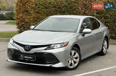 Седан Toyota Camry 2020 в  фото 7 Седан Toyota Camry 2020 в