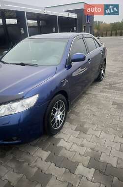 Седан Toyota Camry 2007 в Кагарлыке