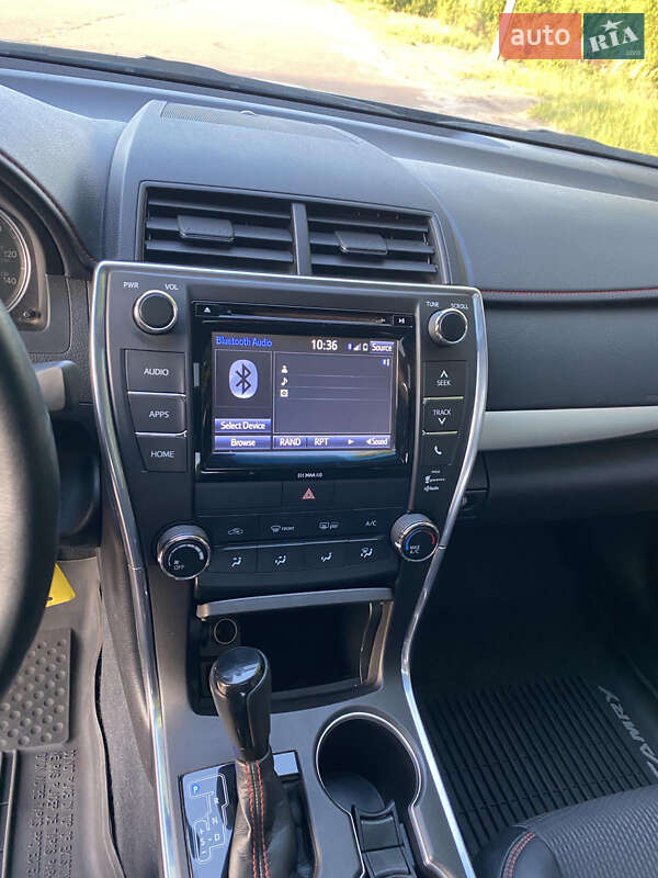 Седан Toyota Camry 2017 в Киеве фото 17 Седан Toyota Camry 2017 в Киеве